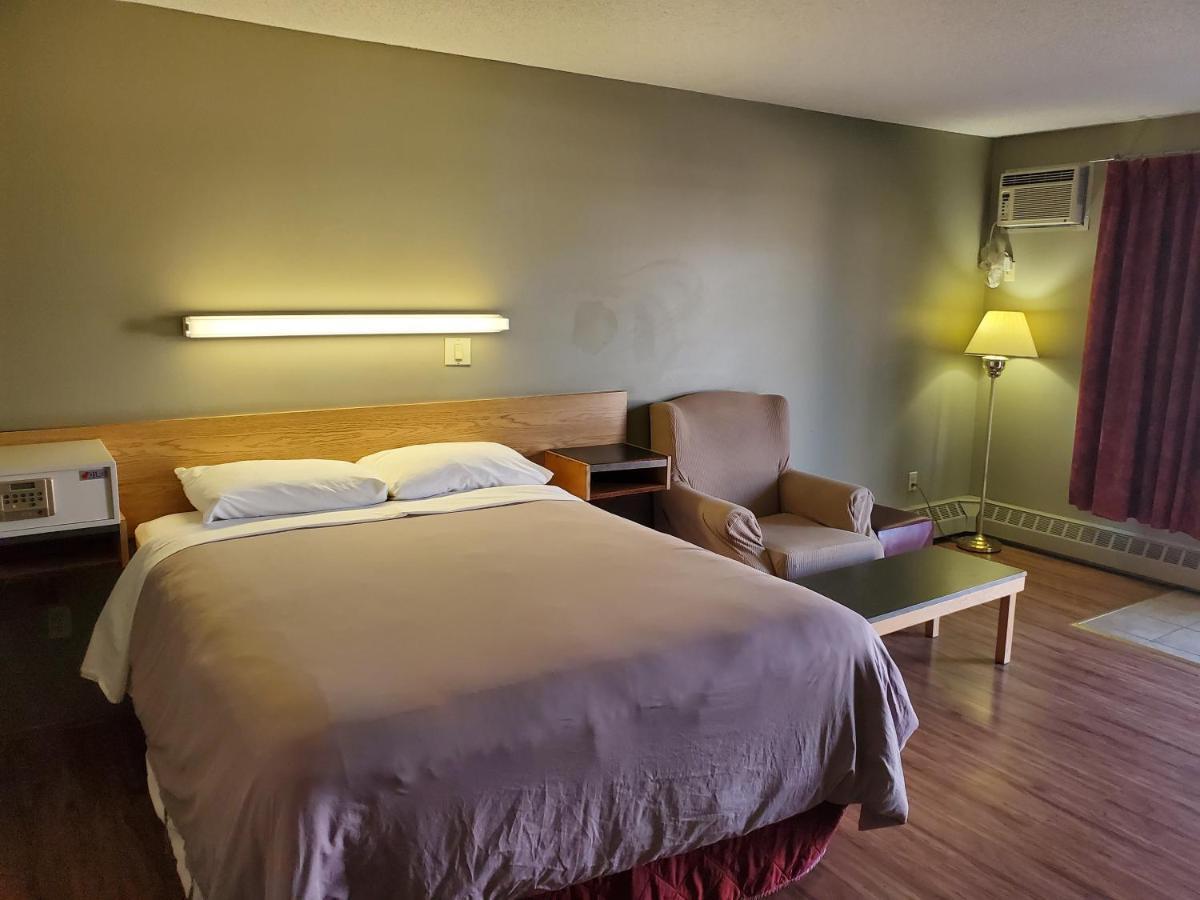 Stars Inn - Motel Fort Saskatchewan Экстерьер фото